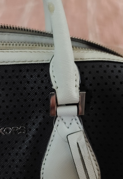 MK HANDBAG - Picture 8 of 8